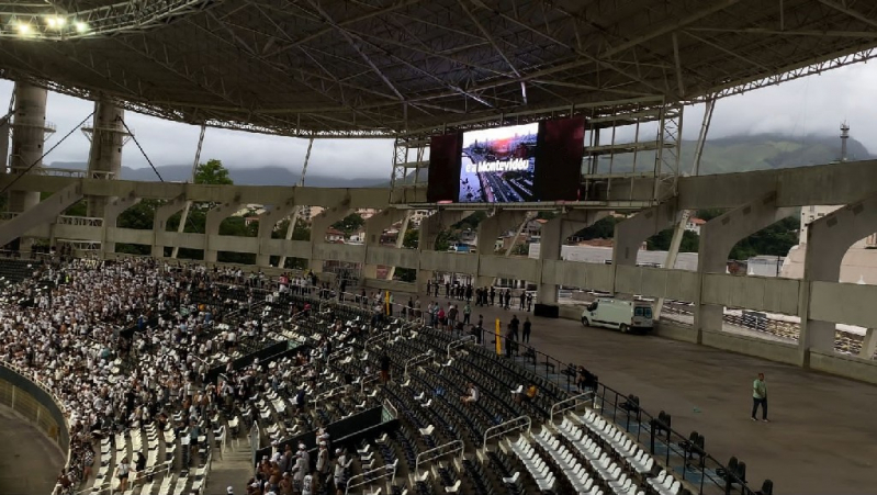 Anúncio em Midias em Estádios Rio Pequeno - Propaganda em Midias de Estádios Via Lagos