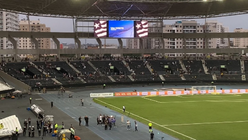 Mídia em Outdoor de Estádio São Vicente - Propaganda em Midias de Estádios Via Lagos