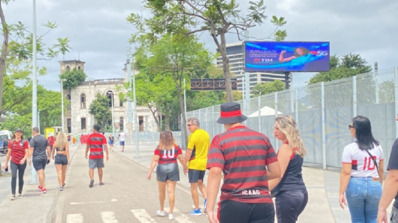 Propaganda em Midias em Estádios Preço Flamengo - Mídia em Estádio Esportivo Barra da Tijuca
