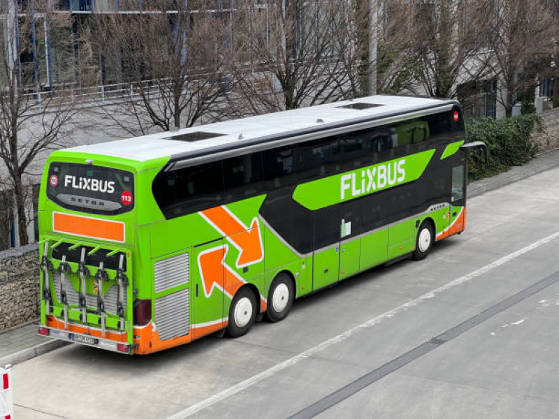 Serviços de Envelopamentos de ônibus Orçar Leblon - Serviços de Adesivagem em ônibus